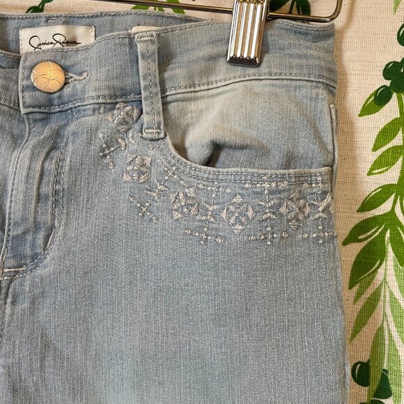 Size 12 Jessica Simpson Kids Capris Light Rolled Crop Skinny End Capris A1 - Picture 4 of 7